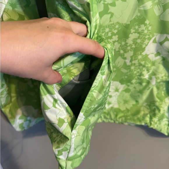 RARE Puma Golf Tournament Lightweight Green & White Floral Jacket - Picture 12 of 14